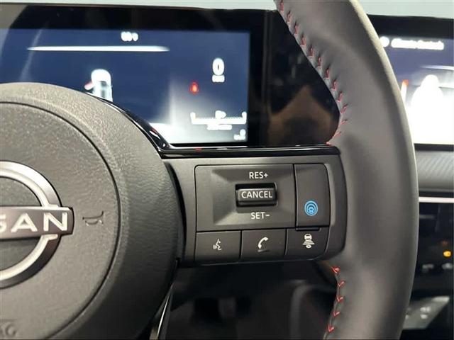 new 2025 Nissan Kicks car, priced at $29,160