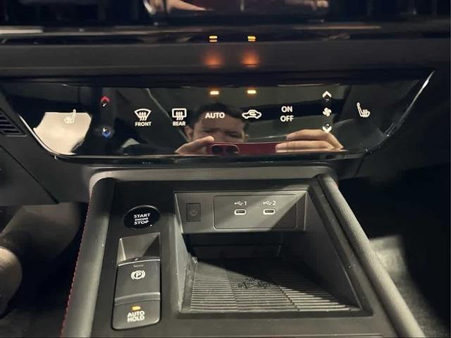 new 2025 Nissan Kicks car, priced at $29,160