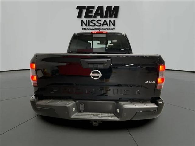 new 2025 Nissan Frontier car, priced at $40,276