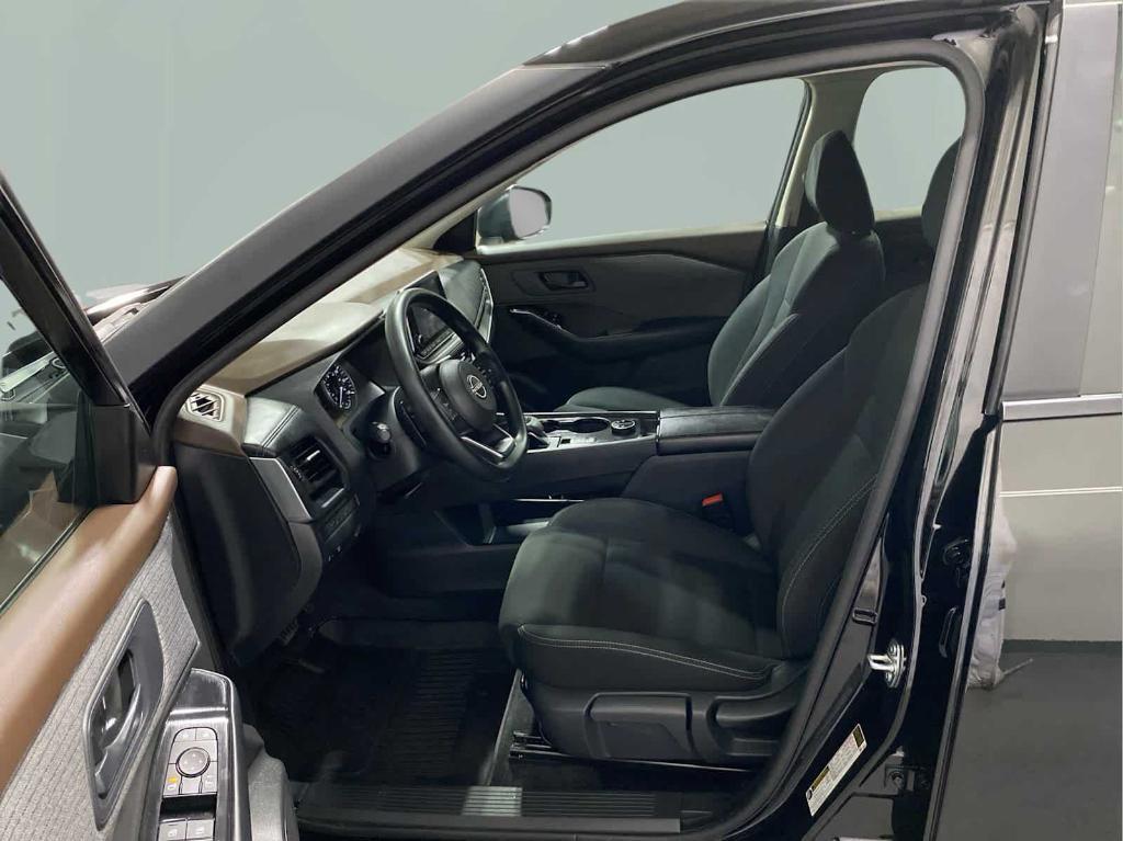 used 2023 Nissan Rogue car, priced at $24,933