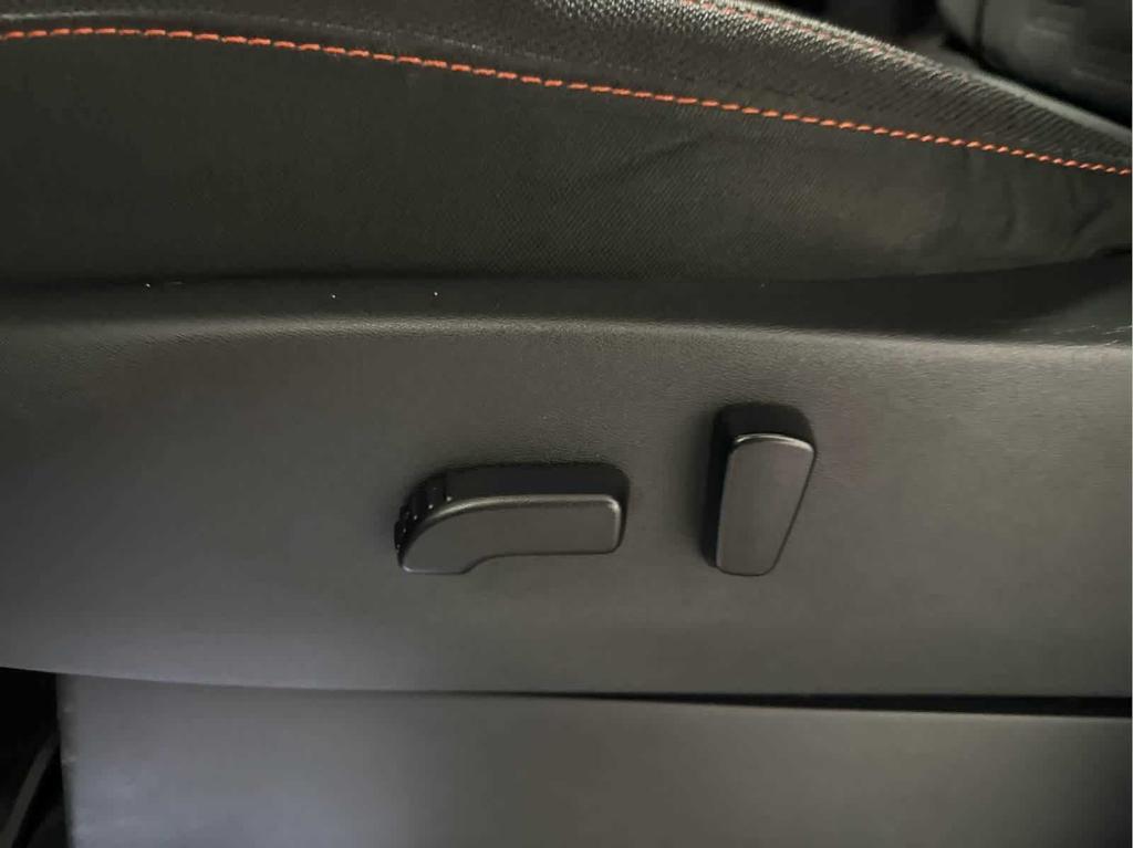used 2023 Nissan Frontier car, priced at $37,749