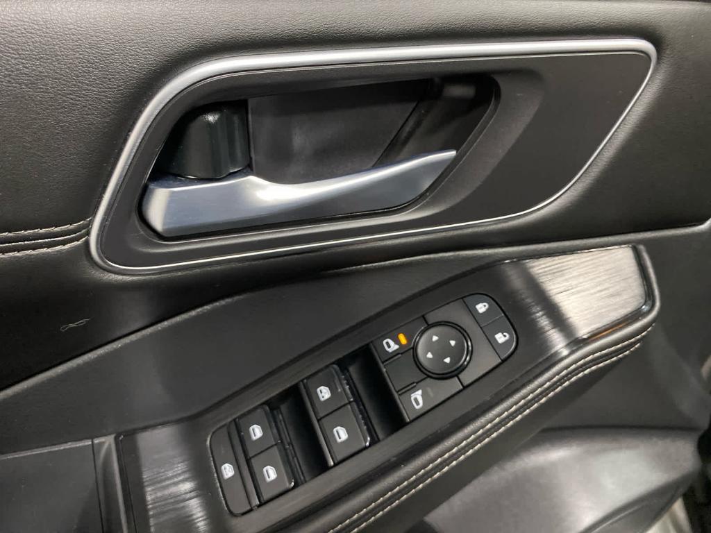 used 2021 Nissan Rogue car, priced at $23,605