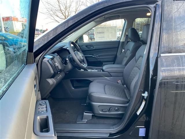 new 2025 Nissan Pathfinder car, priced at $38,129