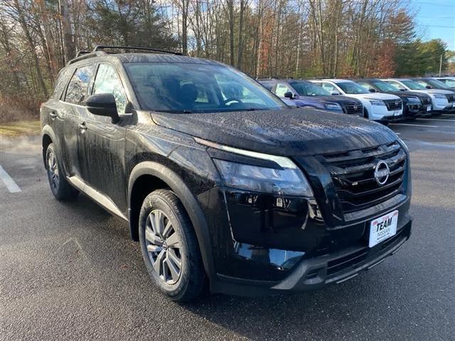 new 2025 Nissan Pathfinder car, priced at $38,129