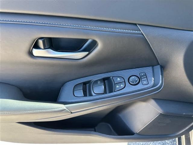 new 2025 Nissan Sentra car, priced at $23,118