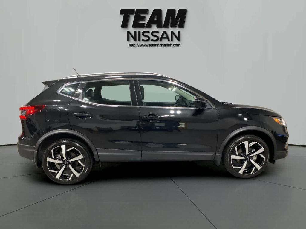 used 2022 Nissan Rogue Sport car, priced at $25,272