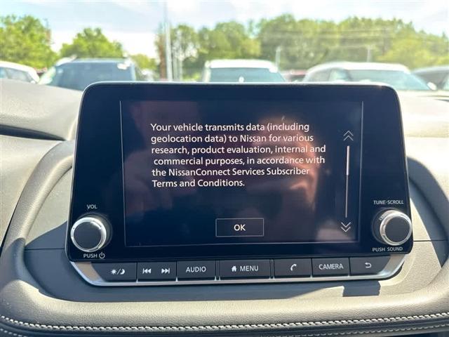 new 2025 Nissan Rogue car, priced at $33,312