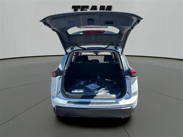 new 2025 Nissan Rogue car, priced at $32,062