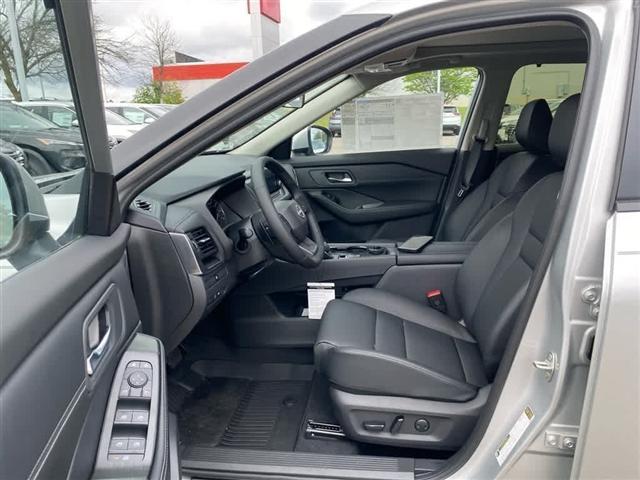 new 2025 Nissan Rogue car