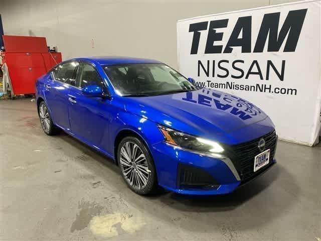 new 2025 Nissan Altima car, priced at $35,824