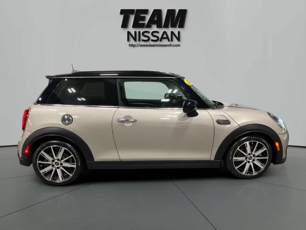 used 2022 MINI Hardtop car, priced at $23,887
