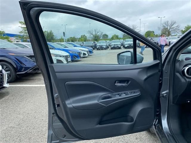 new 2025 Nissan Versa car, priced at $22,295