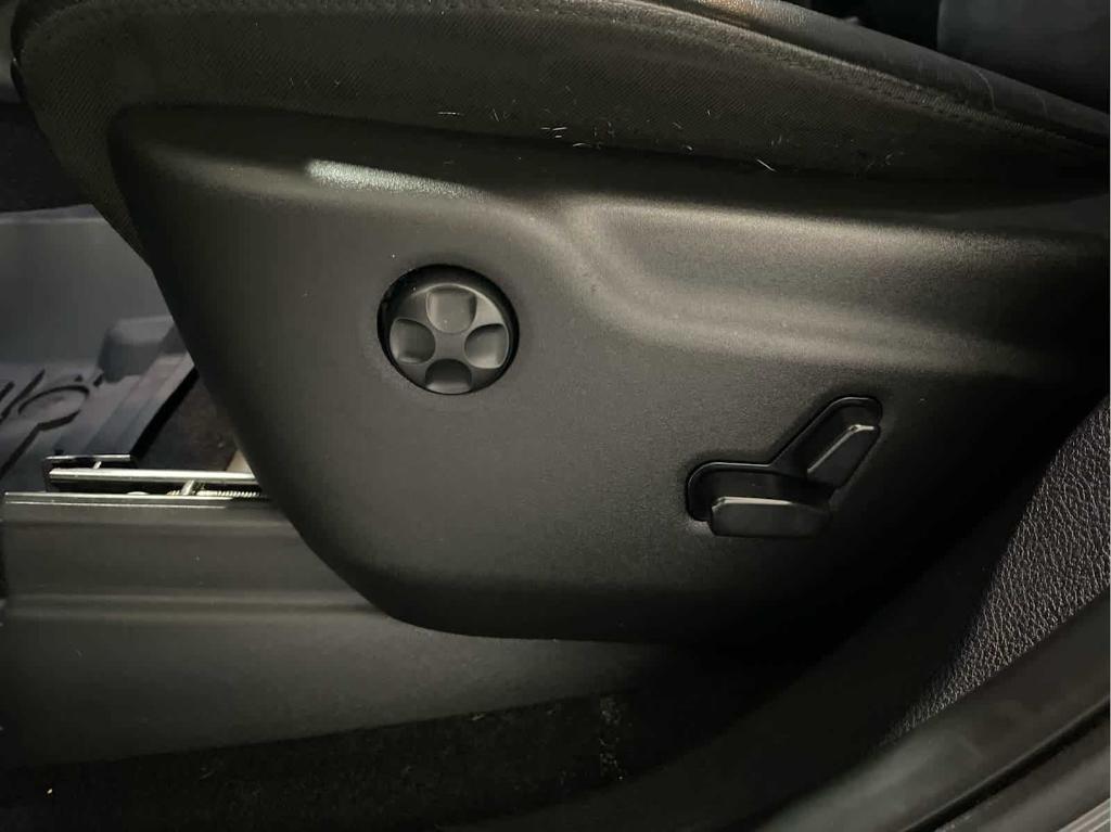 used 2019 Jeep Grand Cherokee car, priced at $18,803