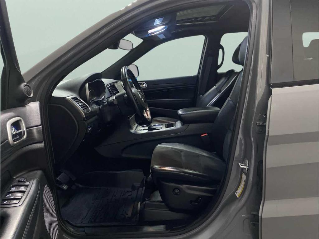 used 2019 Jeep Grand Cherokee car, priced at $18,803