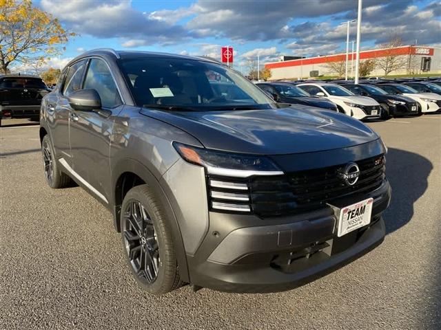 new 2025 Nissan Kicks car, priced at $28,647