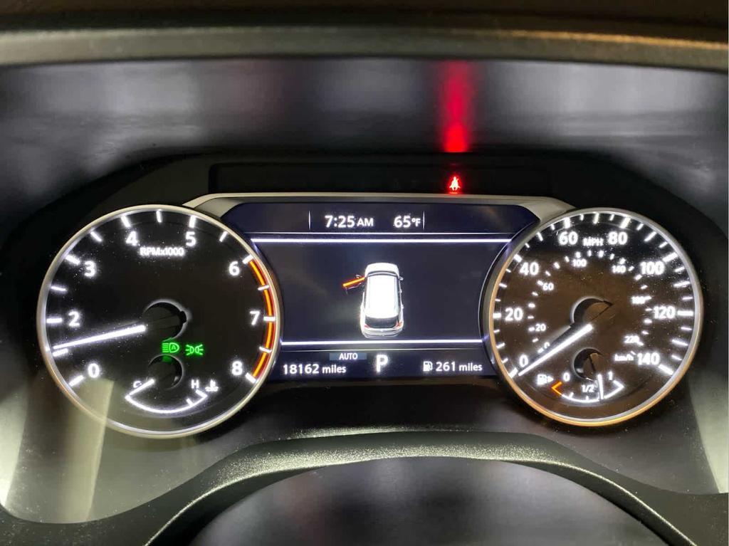 used 2022 Nissan Rogue car, priced at $27,364
