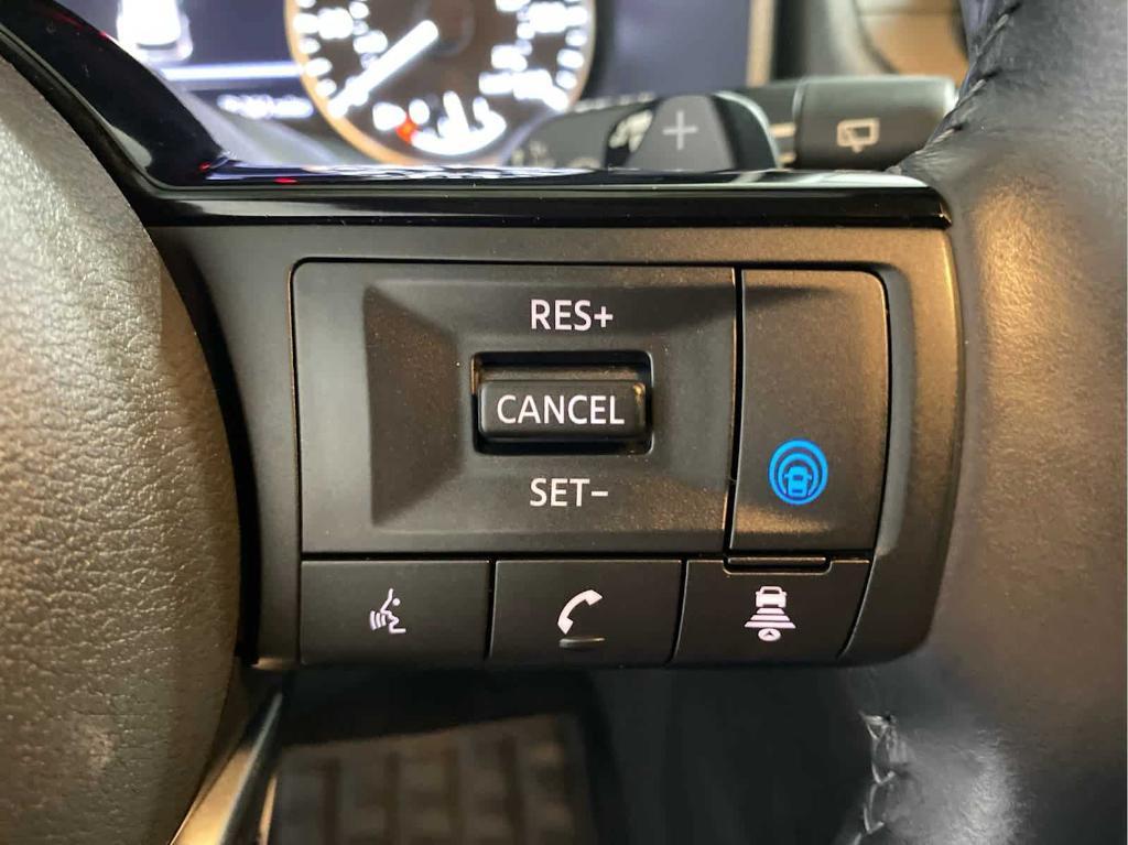 used 2022 Nissan Rogue car, priced at $27,364