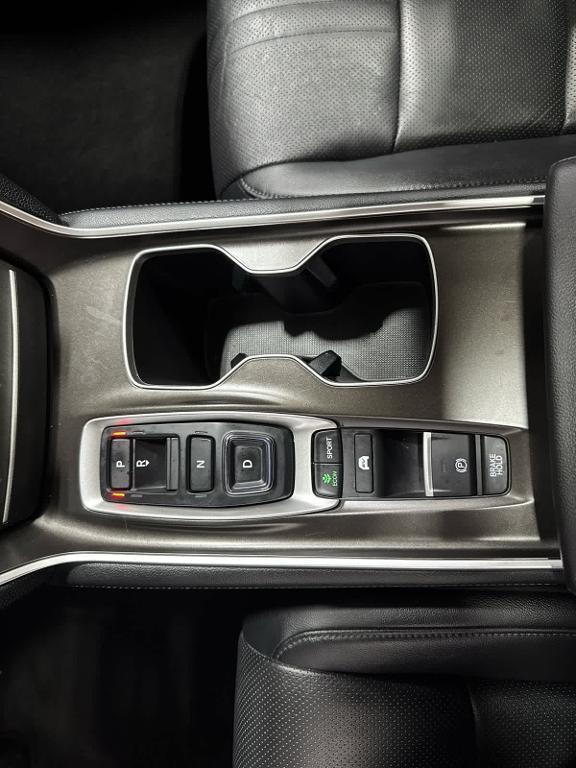 used 2021 Honda Accord Hybrid car, priced at $26,279