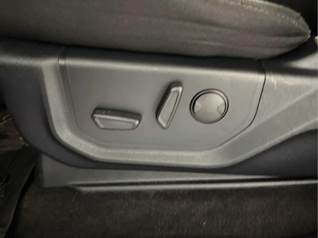 used 2020 Ford F-150 car, priced at $30,921