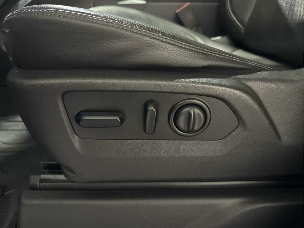 used 2019 GMC Sierra 1500 car, priced at $42,346