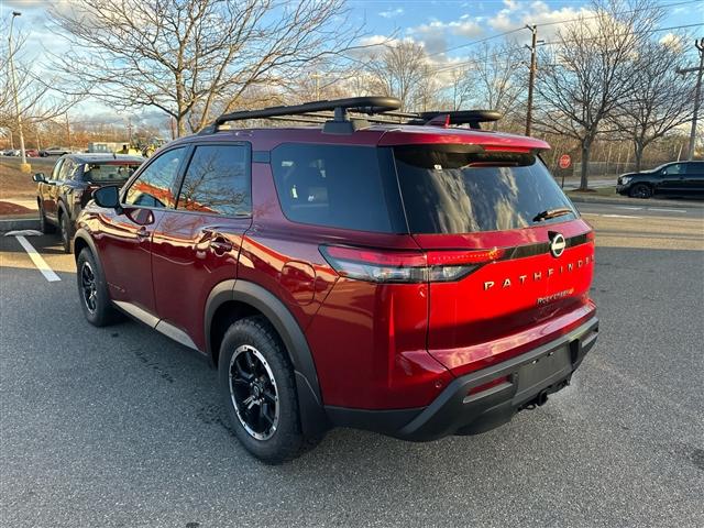 new 2024 Nissan Pathfinder car, priced at $40,312