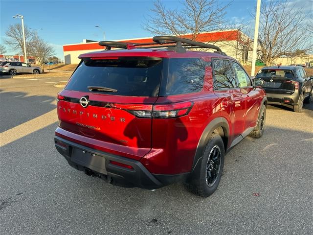 new 2024 Nissan Pathfinder car, priced at $40,312