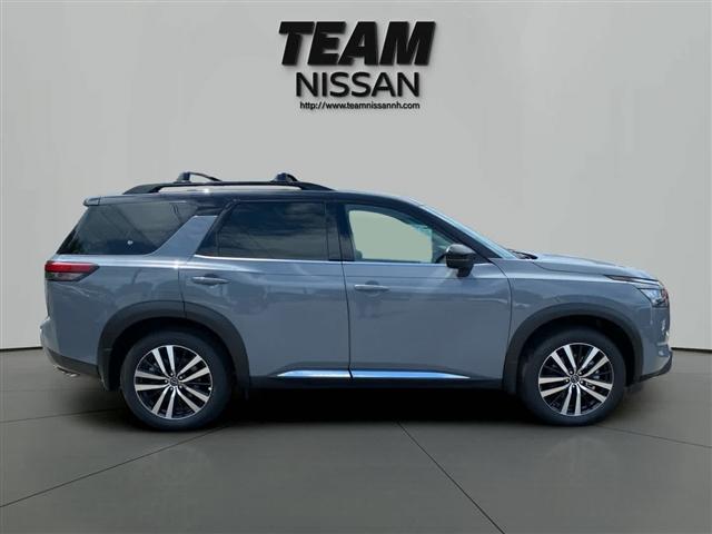 new 2025 Nissan Pathfinder car, priced at $51,761