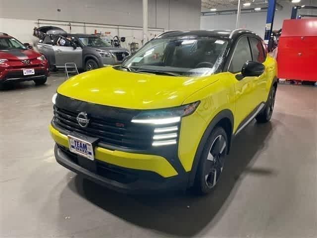 new 2025 Nissan Kicks car, priced at $29,888