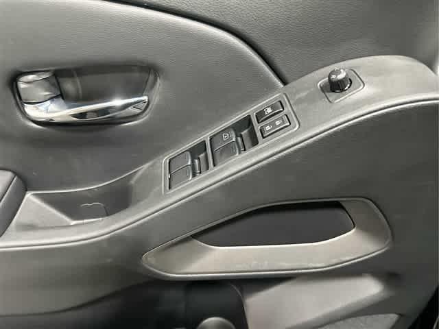 new 2025 Nissan Frontier car, priced at $42,375