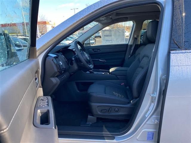 new 2025 Nissan Pathfinder car, priced at $38,129