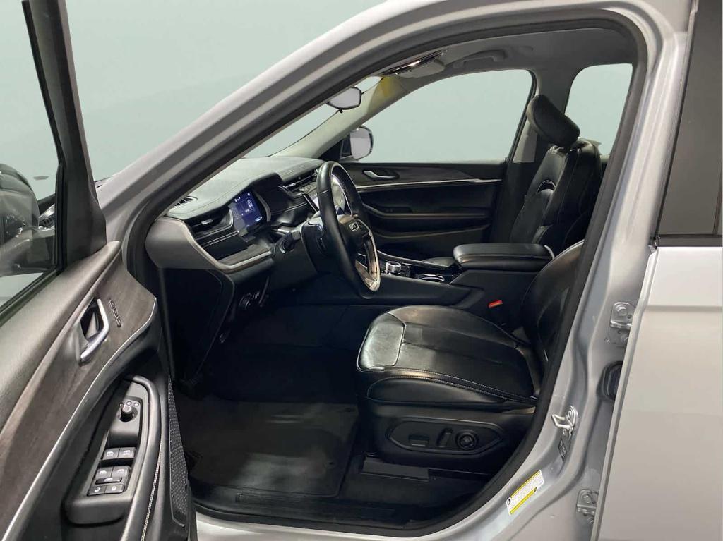 used 2021 Jeep Grand Cherokee L car, priced at $27,457