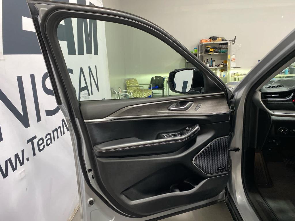 used 2021 Jeep Grand Cherokee L car, priced at $27,457