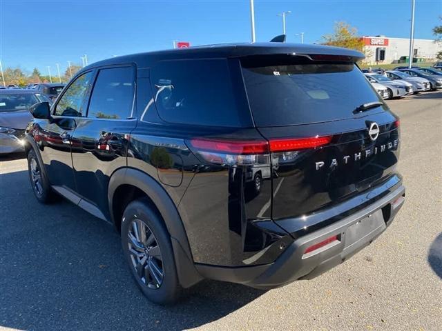 new 2025 Nissan Pathfinder car, priced at $32,642
