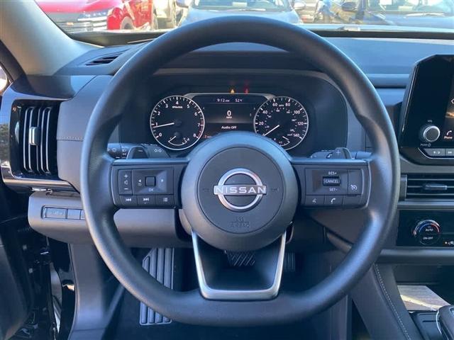 new 2025 Nissan Pathfinder car, priced at $32,642