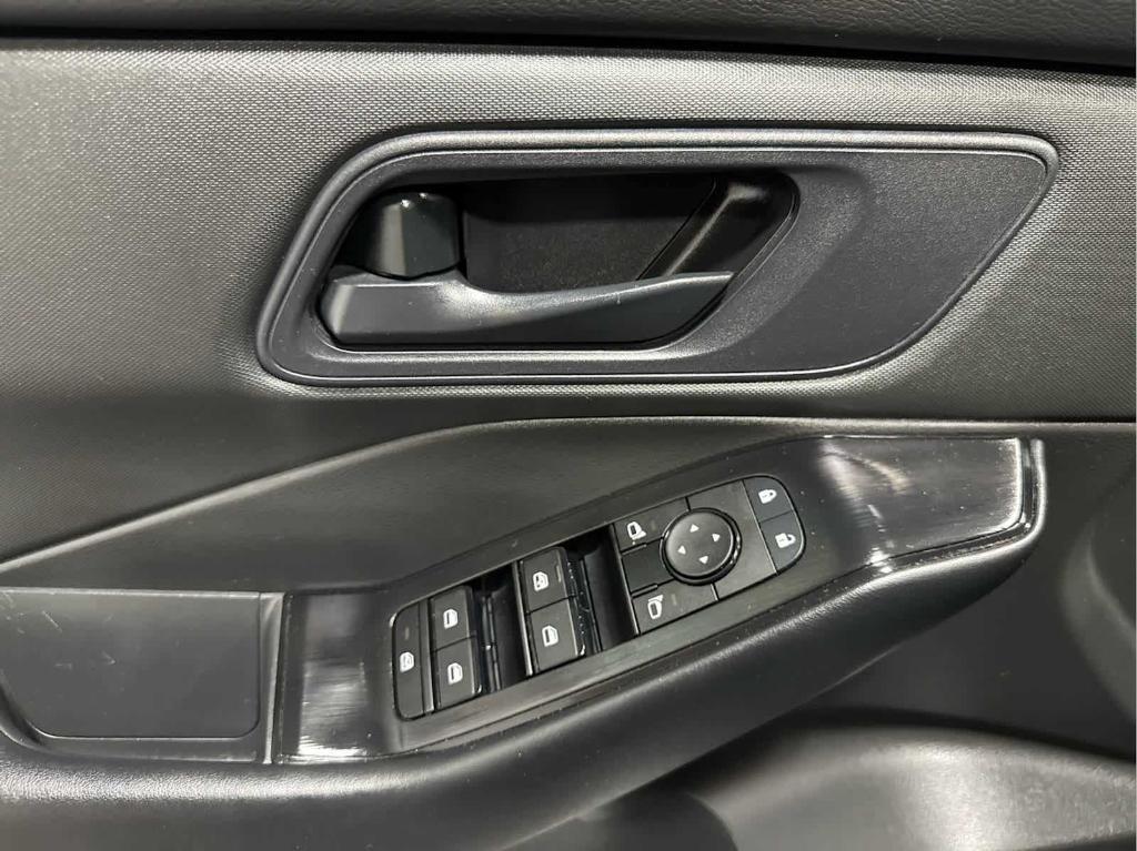 used 2024 Nissan Rogue car, priced at $25,138