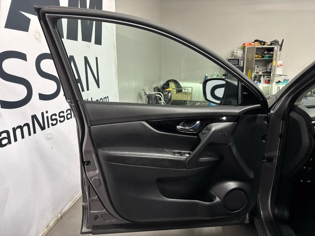 used 2022 Nissan Rogue Sport car, priced at $26,326