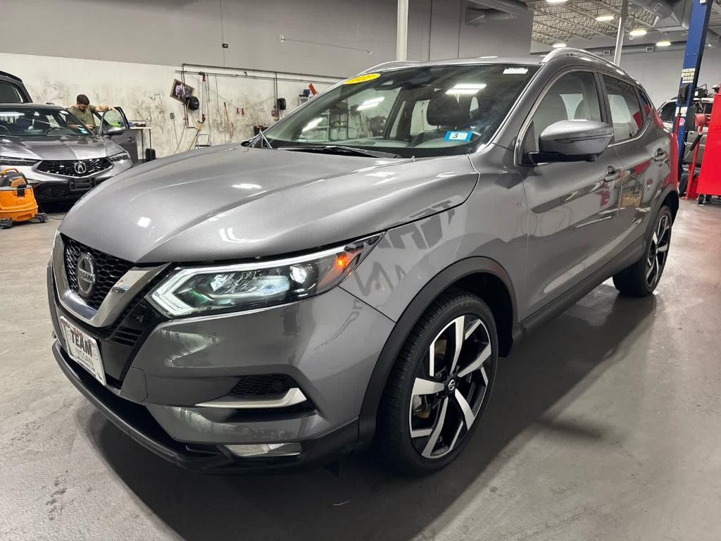 used 2022 Nissan Rogue Sport car, priced at $26,326