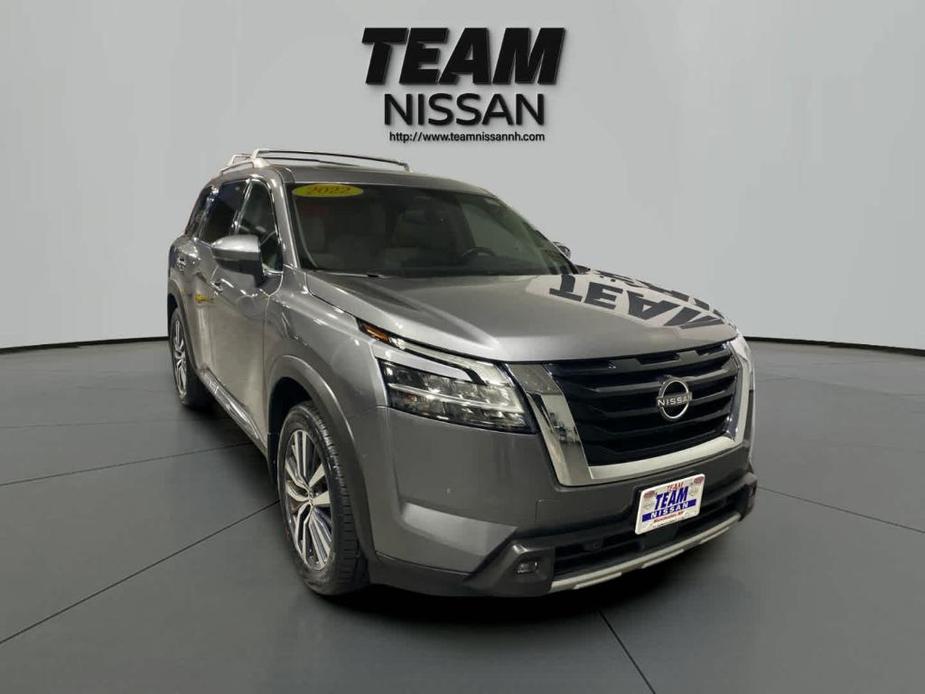 used 2022 Nissan Pathfinder car, priced at $33,397