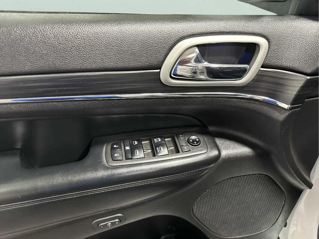 used 2021 Jeep Grand Cherokee car, priced at $24,385