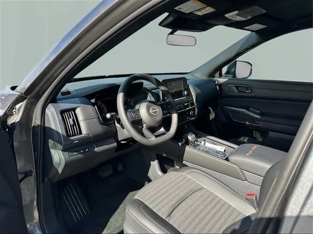 new 2025 Nissan Pathfinder car, priced at $45,260