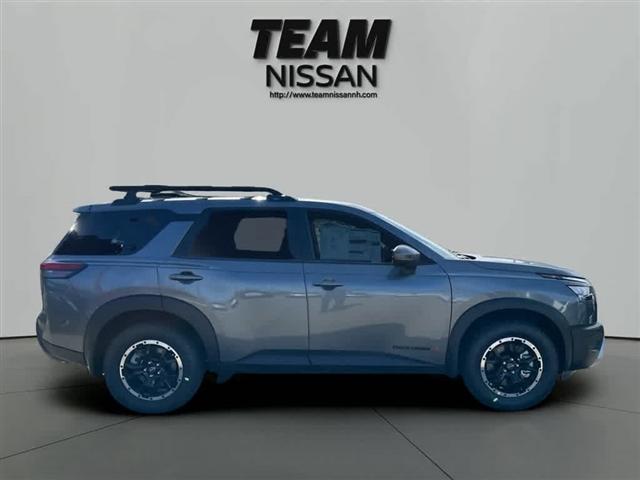 new 2025 Nissan Pathfinder car, priced at $45,260