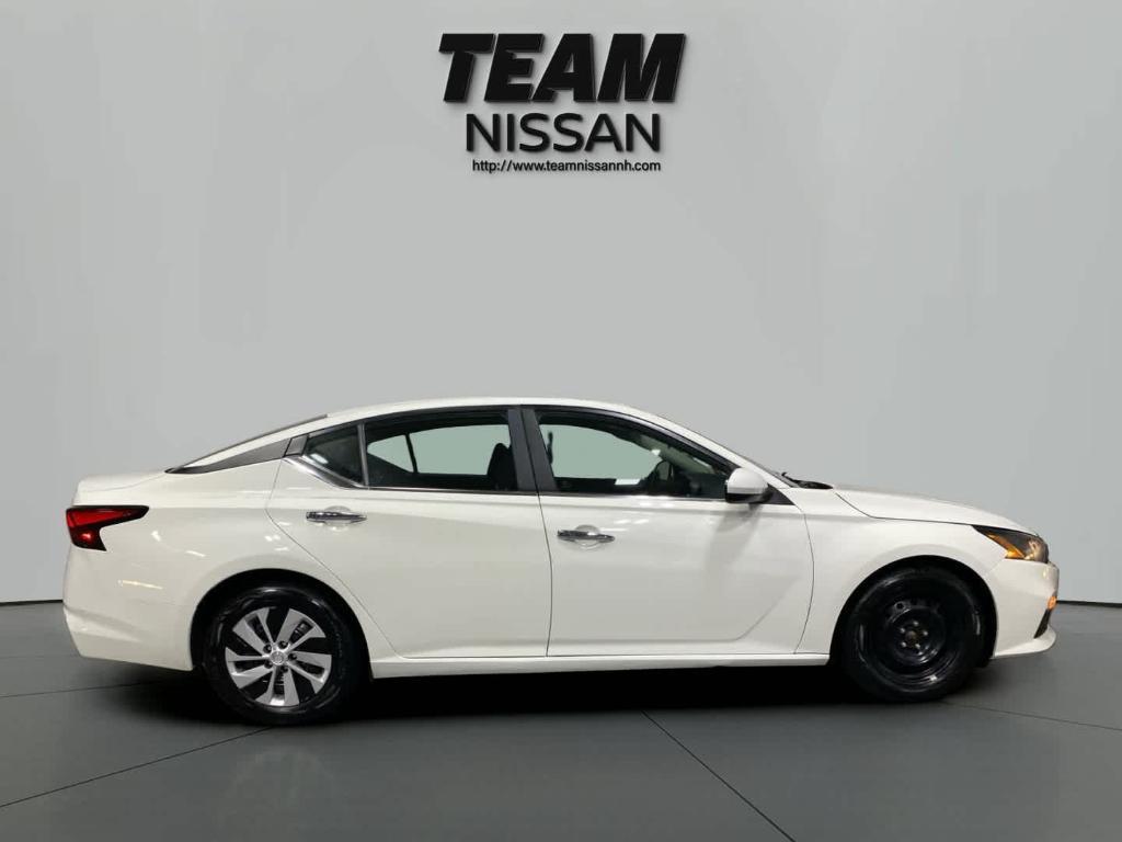 used 2022 Nissan Altima car