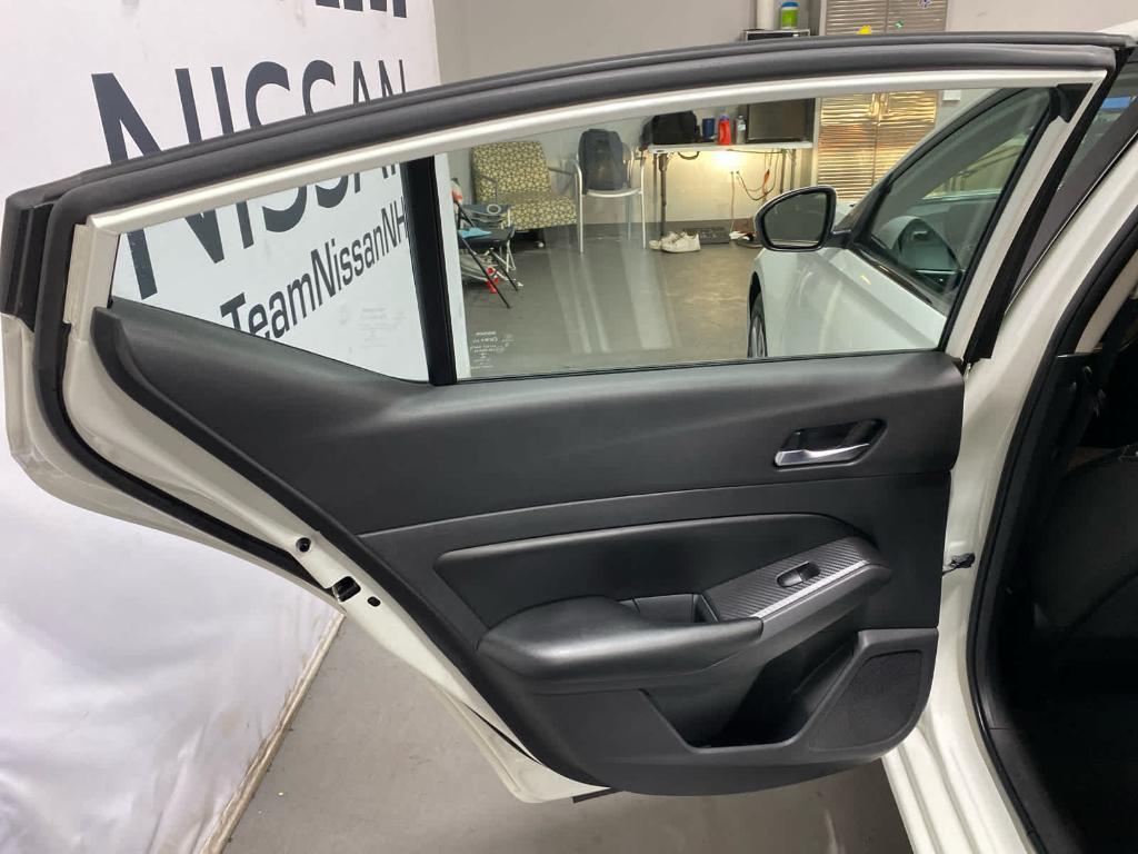 used 2022 Nissan Altima car