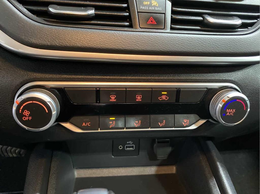 used 2022 Nissan Altima car