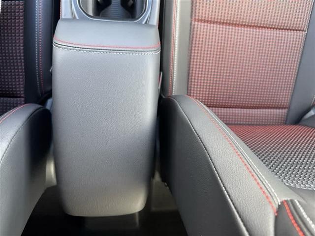 new 2025 Nissan Kicks car, priced at $28,591