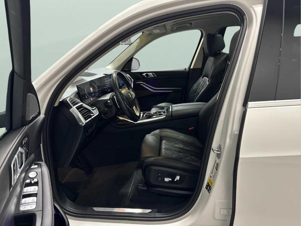 used 2024 BMW X7 car, priced at $65,039