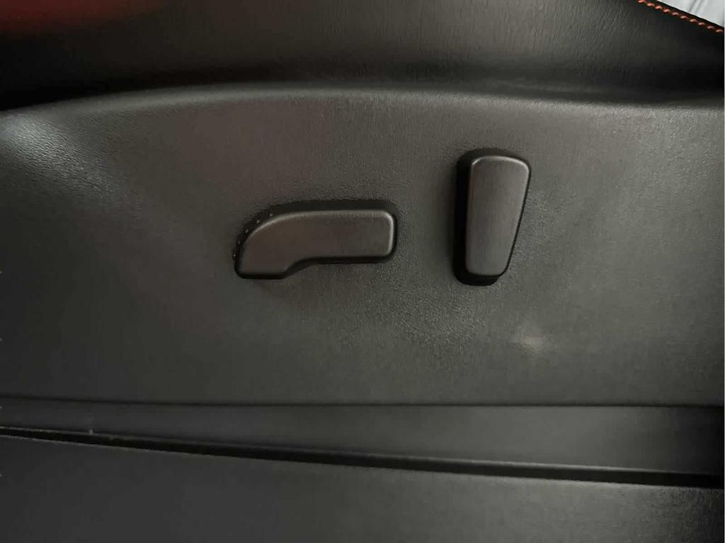 used 2023 Nissan Frontier car, priced at $36,415