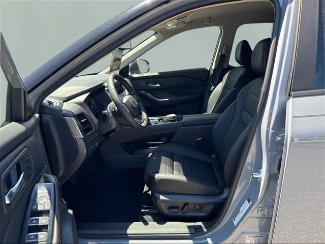 new 2025 Nissan Rogue car, priced at $37,786
