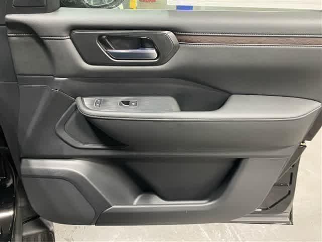 new 2025 Nissan Armada car, priced at $73,618