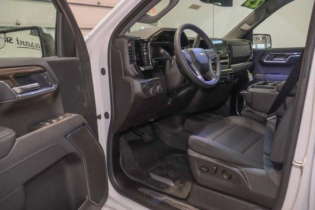 new 2025 Chevrolet Silverado 1500 car, priced at $51,949